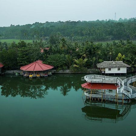 Mango Meadows Kottayam Exterior foto