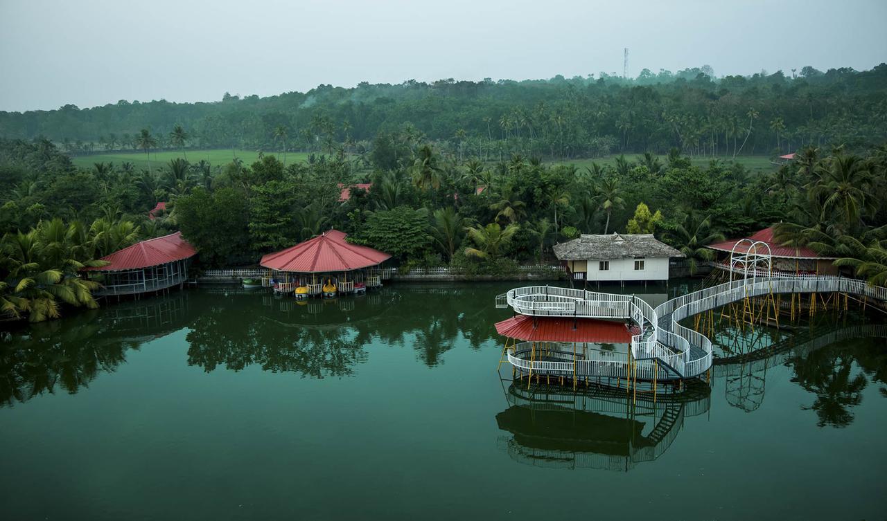 Mango Meadows Kottayam Exterior foto