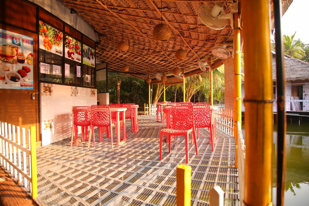 Mango Meadows Kottayam Exterior foto